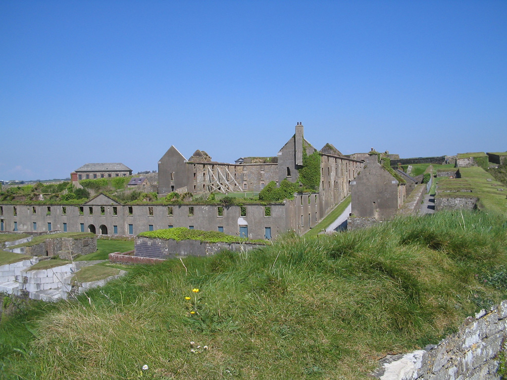 056_better view of Fort