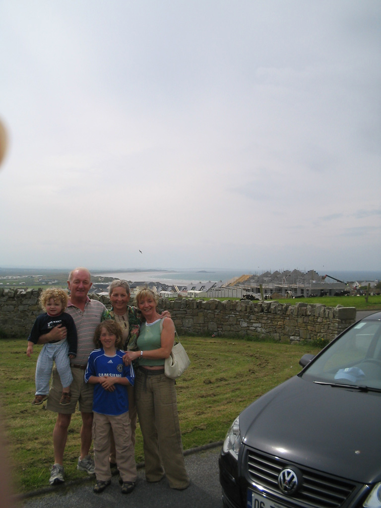 067_Ann, Anton & his grandchildren